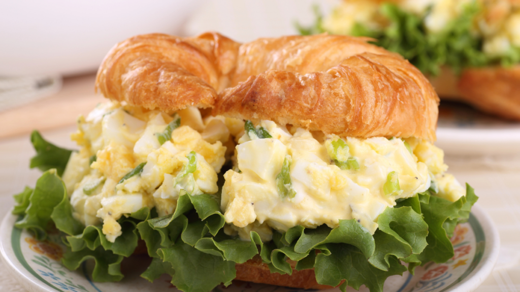 egg salad sandwich