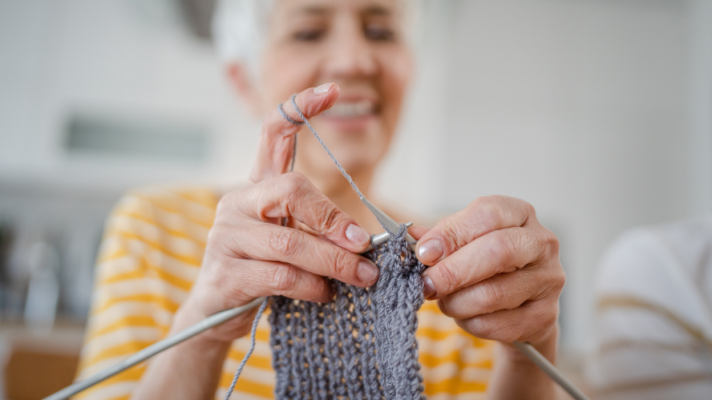 woman knitting 