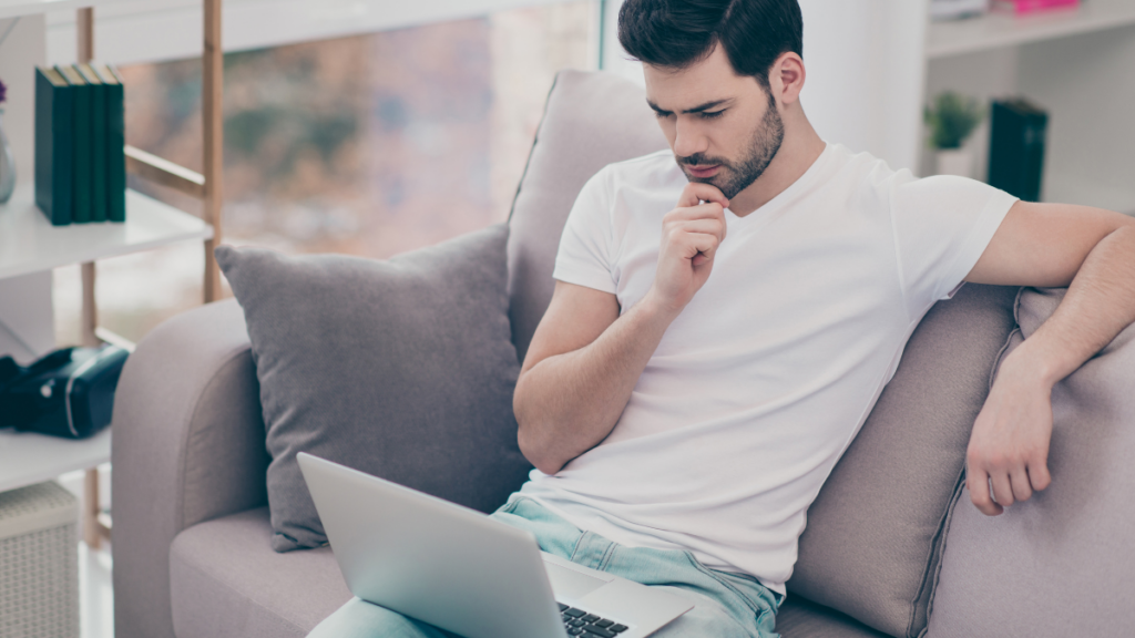 Man Computer Reading