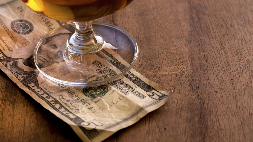 Money Tip Alcohol