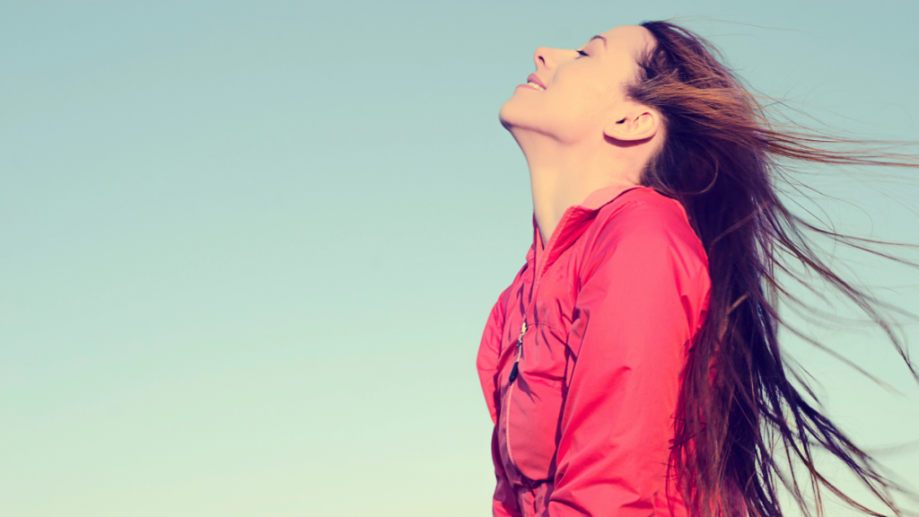 woman looking at the sky