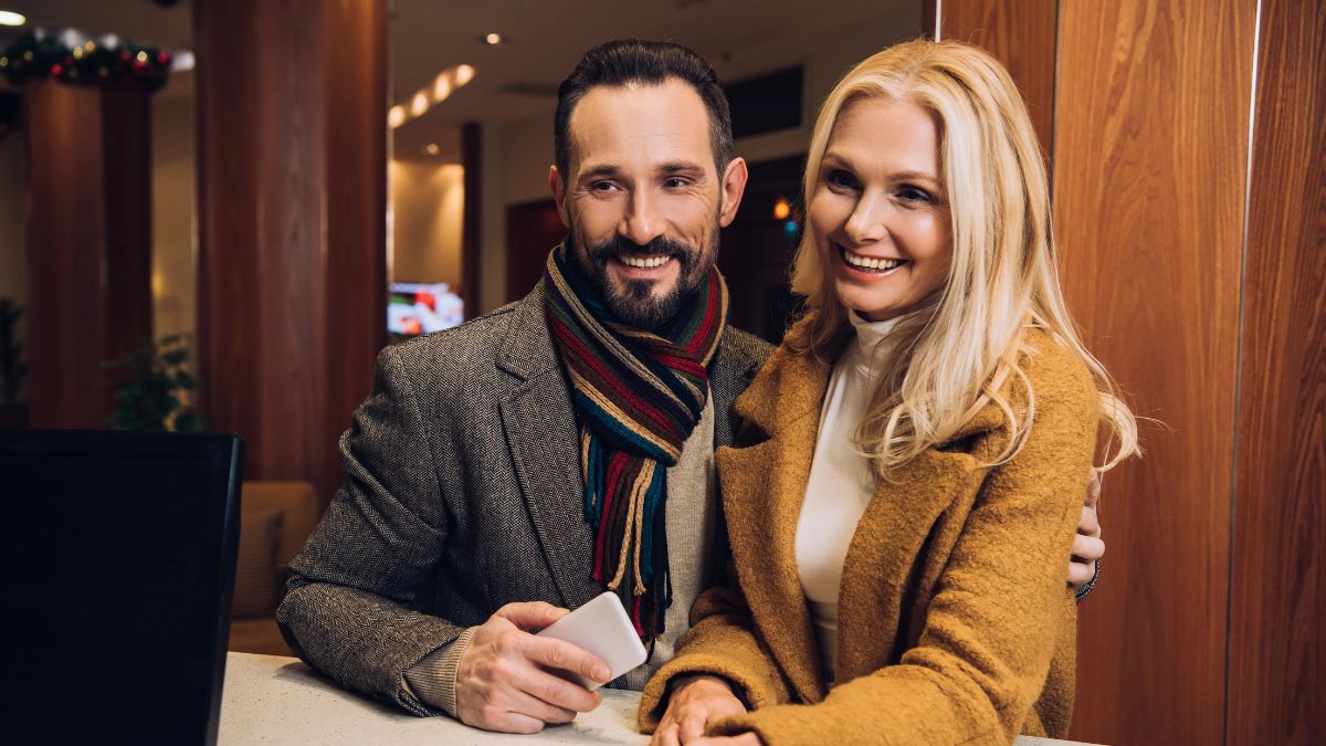 couple checking into hotel