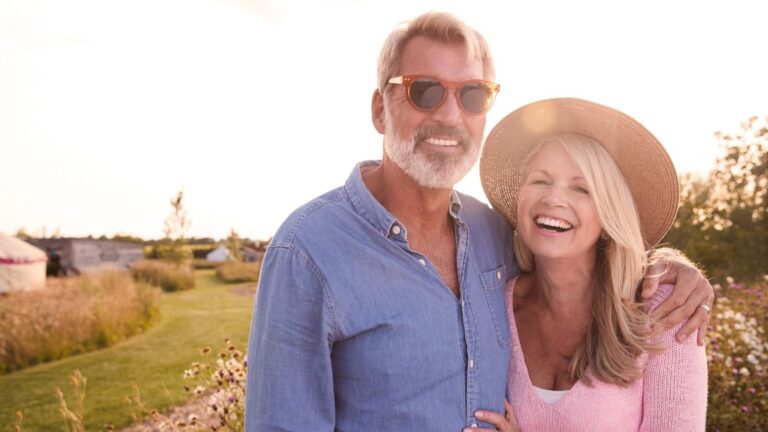 15 Helpful Dating Tips For People Over 50