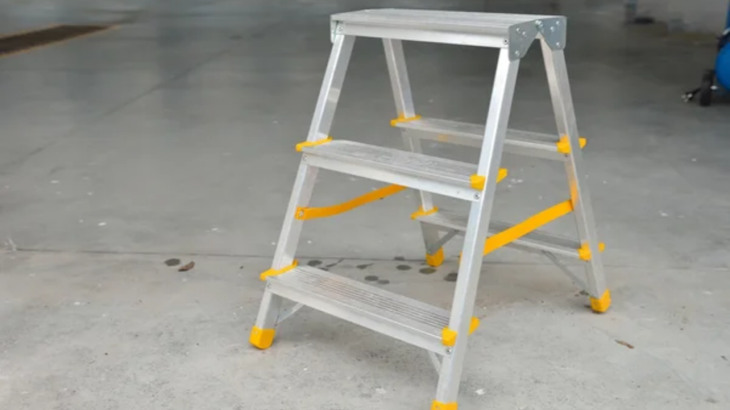 Step Stool Ladder